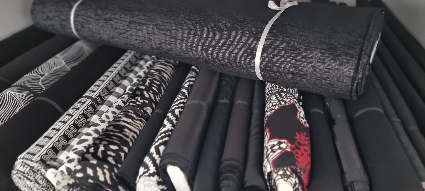 Mystery Stoffpaket – Farbwelt (Bekleidungsstoffe)