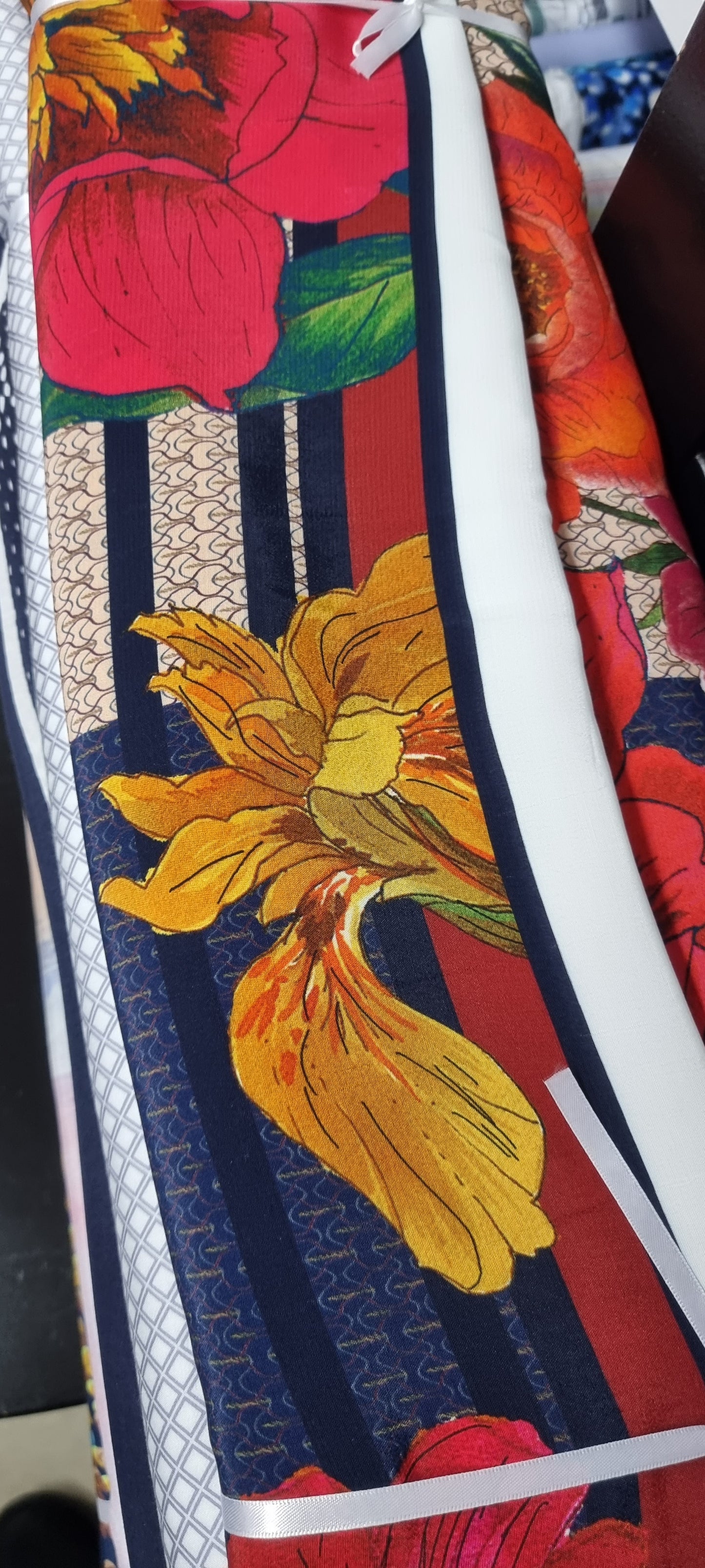 Mystery Stoffpaket – Farbwelt (Bekleidungsstoffe)