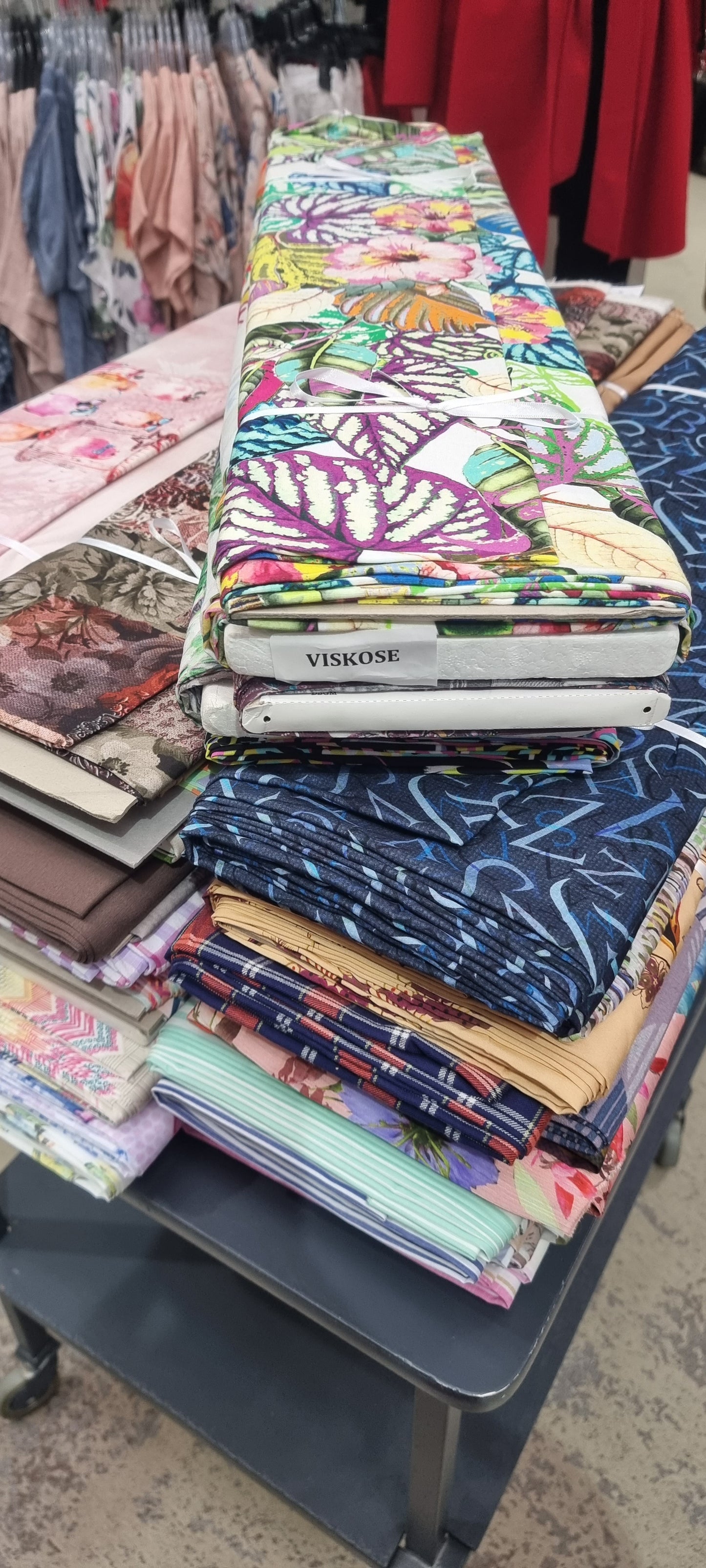 Mystery Stoffpaket – Farbwelt (Bekleidungsstoffe)